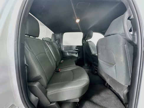 Used 2025 RAM 2500 Big Horn AWD/4WD image 27