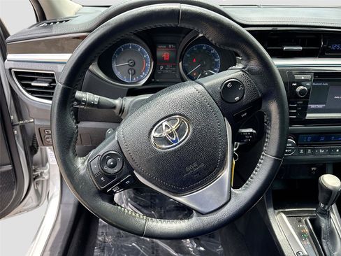 Used 2014 Toyota Corolla S FWD image 11