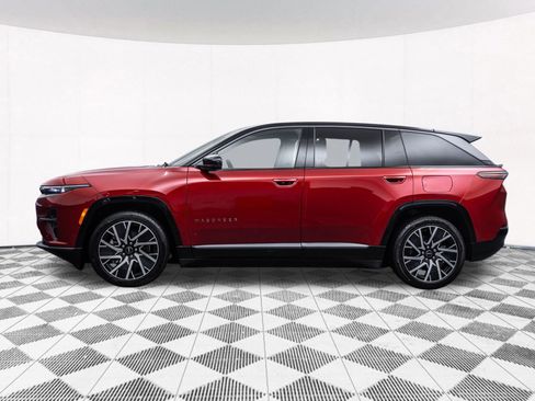 Used 2025 Jeep Wagoneer S Limited image 12