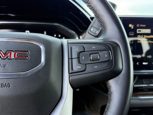 Used 2024 GMC Sierra 1500 Elevation image 15