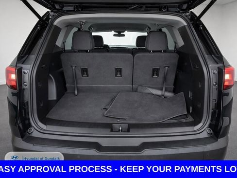 Used 2021 Chevrolet Traverse LS AWD/4WD image 19