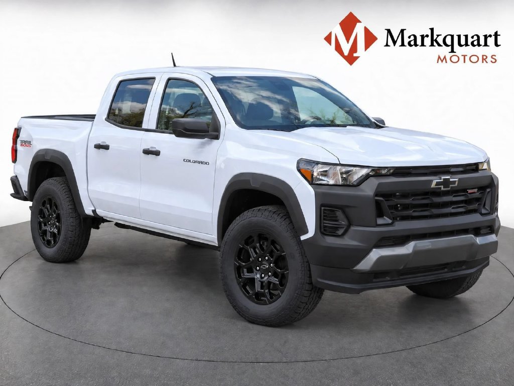 New 2026 Chevrolet Colorado Trail Boss AWD/4WD 360° Tour