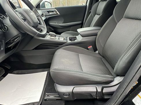 Used 2022 Mitsubishi Outlander ES image 22