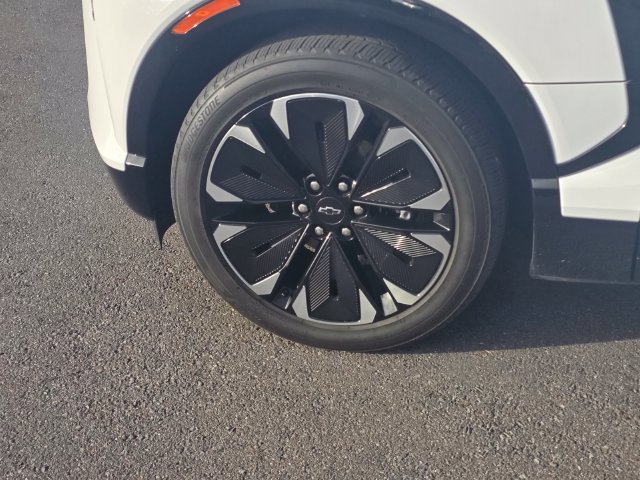 Certified 2024 Chevrolet Blazer EV RS AWD/4WD image 5