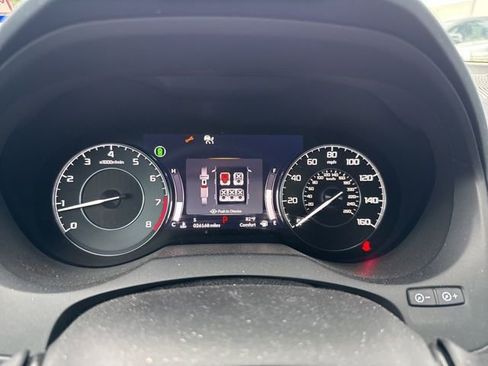 Used 2025 Acura RDX SH-AWD image 11