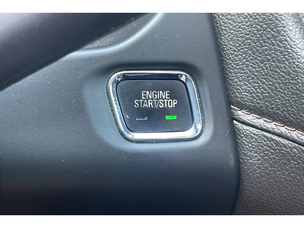 Used 2017 GMC Acadia SLE w/ Driver Alert Package I AWD/4WD image 34