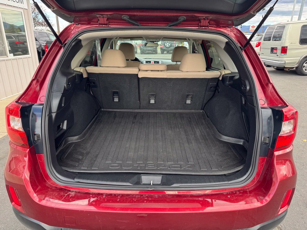 Used 2016 Subaru Outback 2.5i Premium AWD/4WD image 14