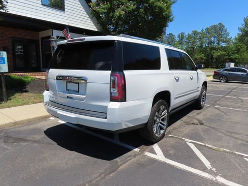 Used 2017 GMC Yukon XL Denali w/ Enhanced Security Package RWD image 7