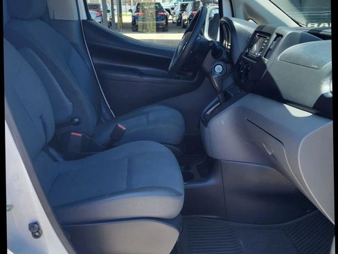 Used 2019 Nissan NV200 SV FWD image 16