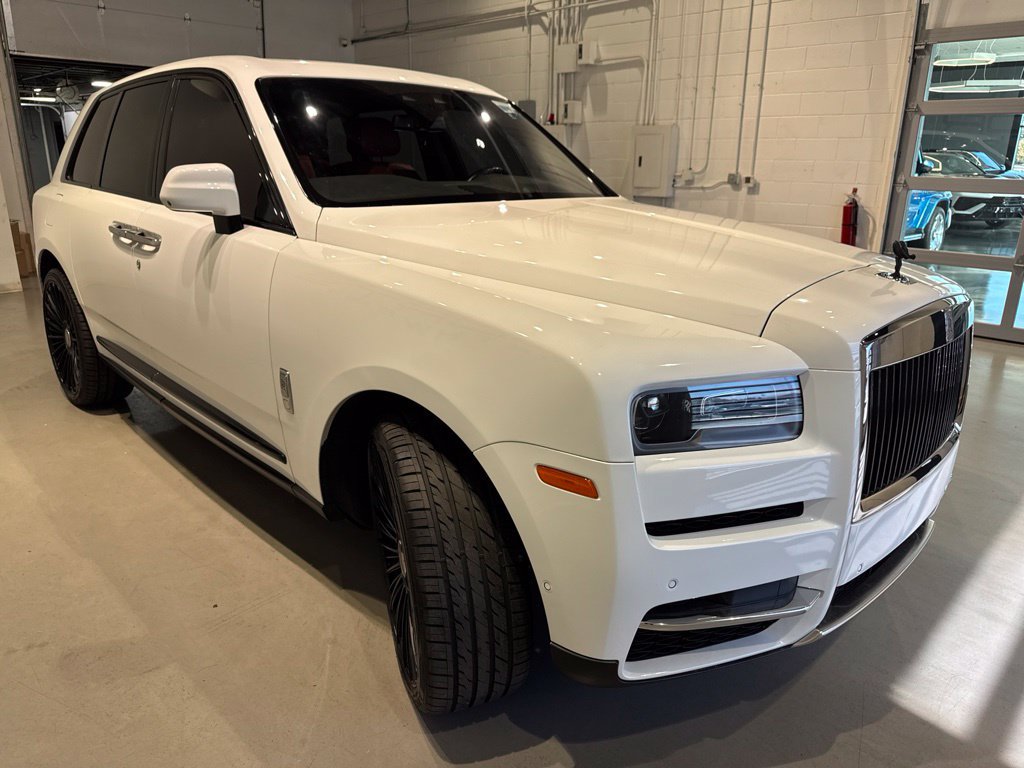 Used 2020 Rolls-Royce Cullinan AWD/4WD image 5