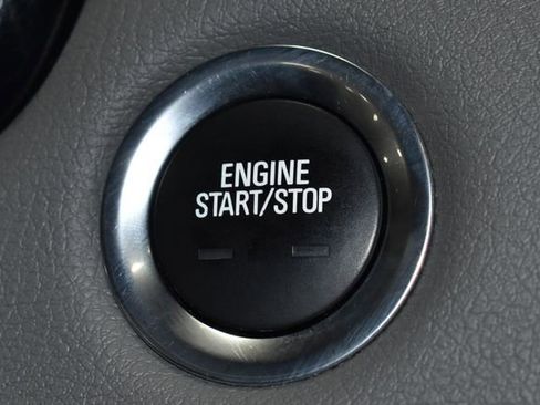 Used 2022 Cadillac XT5 Premium Luxury image 24