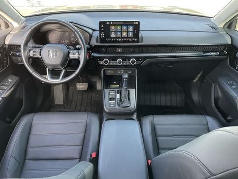 Used 2025 Honda CR-V EX-L image 9