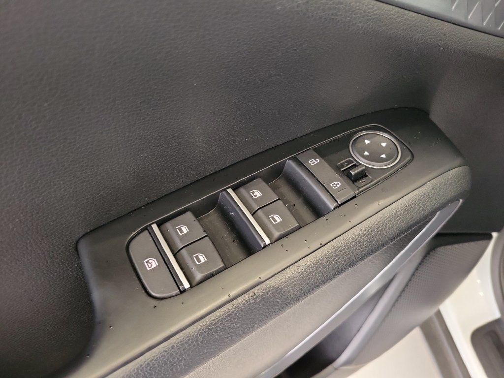 Used 2020 Kia Soul S FWD image 17