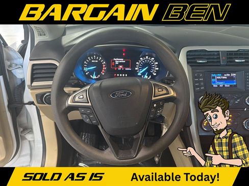 Used 2013 Ford Fusion SE image 24