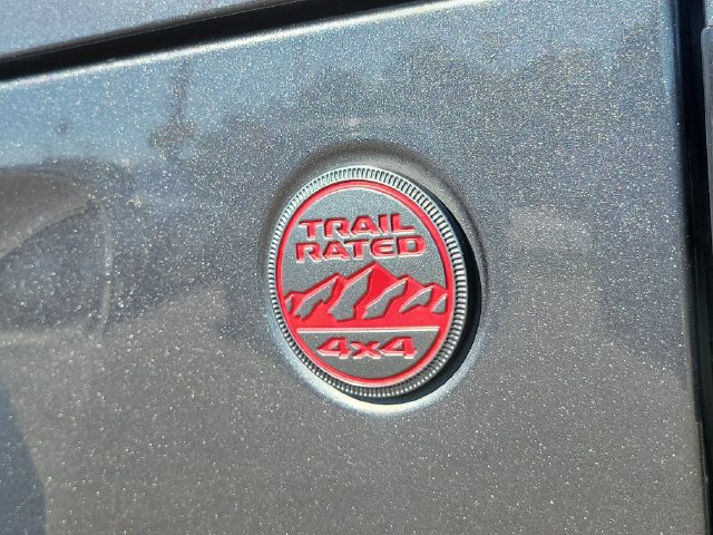 Used 2021 Jeep Gladiator Rubicon AWD/4WD image 9