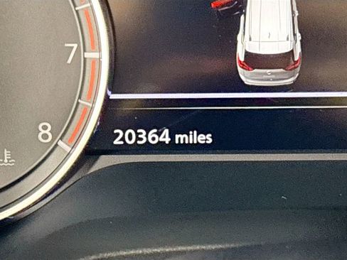 Used 2024 Nissan Rogue SV image 14