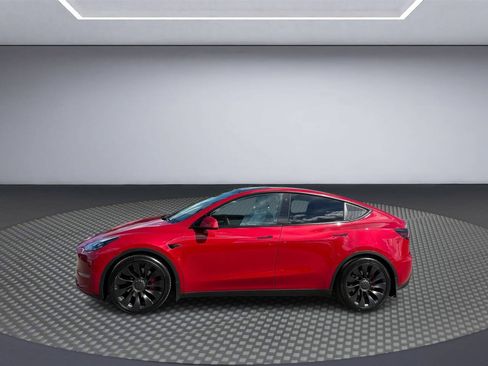 Used 2022 Tesla Model Y Performance AWD/4WD image 4