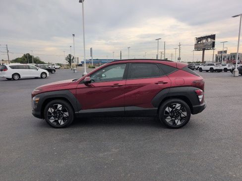 Used 2024 Hyundai Kona SEL FWD image 4