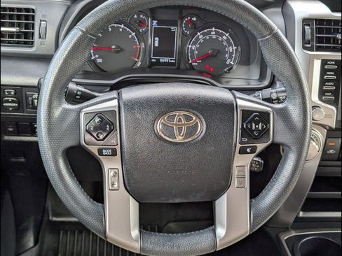 Used 2021 Toyota 4Runner SR5 RWD image 12