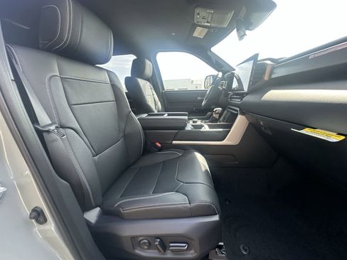 New 2026 Toyota Tundra Limited AWD/4WD image 35