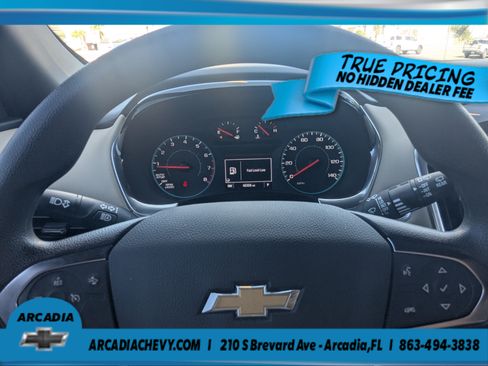 Used 2022 Chevrolet Traverse LS FWD image 32