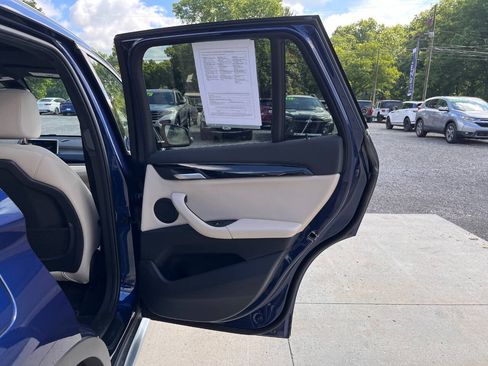 Used 2020 BMW X1 xDrive28i w/ Convenience Package AWD/4WD image 11