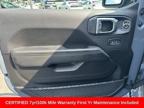 Certified 2025 Jeep Gladiator Mojave AWD/4WD image 16