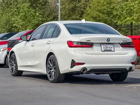 Used 2021 BMW 330i xDrive Sedan AWD/4WD image 5