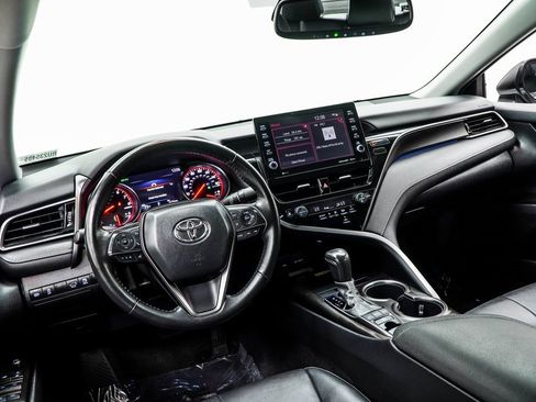 Used 2024 Toyota Camry XSE image 5