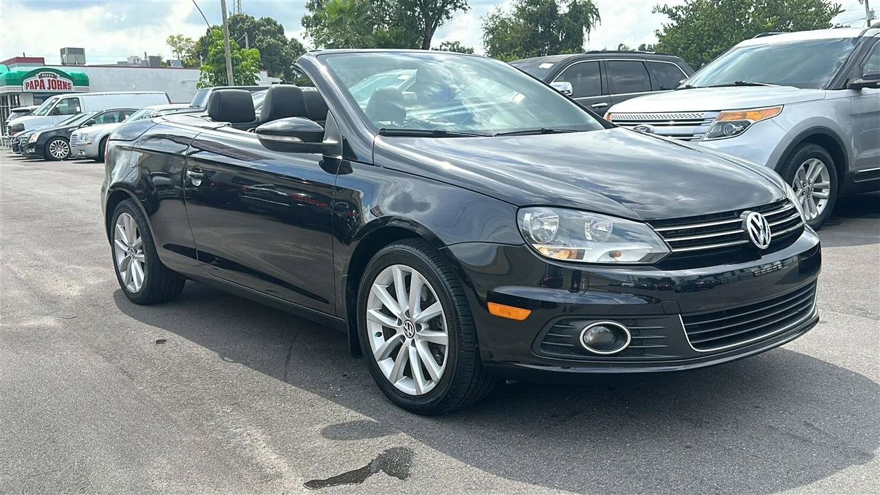 Used 2015 Volkswagen Eos Komfort FWD image 4