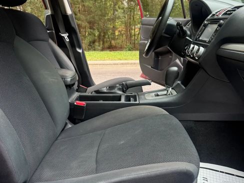 Used 2016 Subaru Impreza 2.0i AWD/4WD image 14