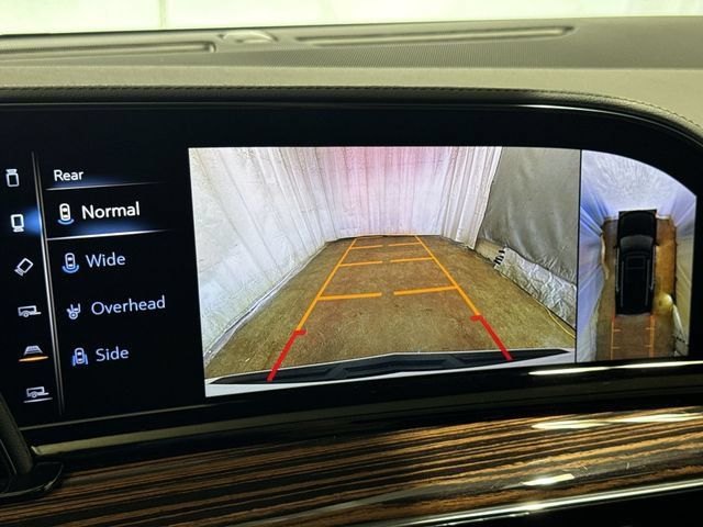 Certified 2024 Cadillac Escalade Premium Luxury w/ Performance Package AWD/4WD image 23