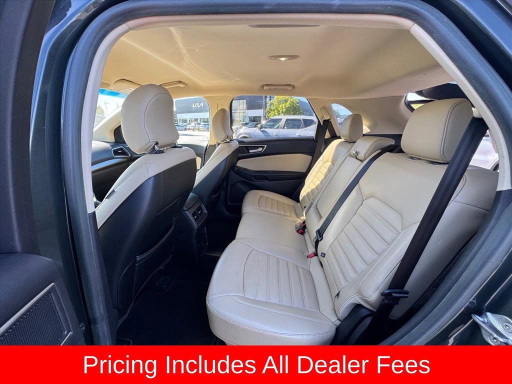 Used 2015 Ford Edge SEL w/ Equipment Group 201A FWD image 12