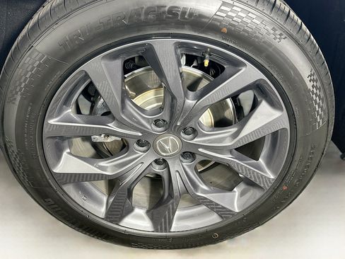 Used 2023 Acura MDX A-Spec image 11