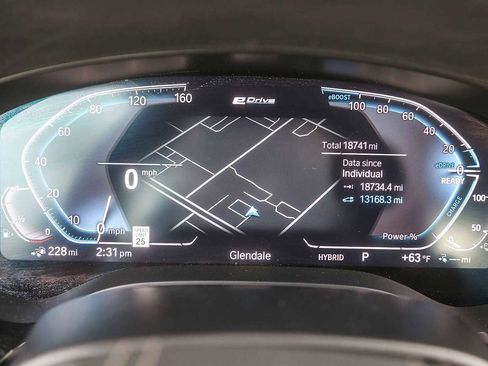 Certified 2023 BMW 530e 530e w/ Convenience Package image 20