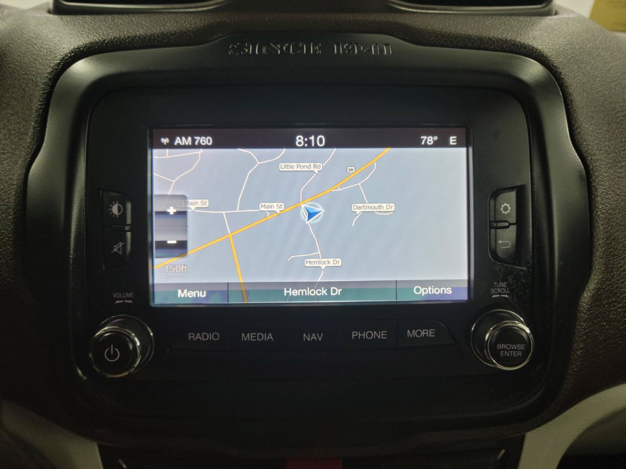 Used 2016 Jeep Renegade Limited AWD/4WD image 18
