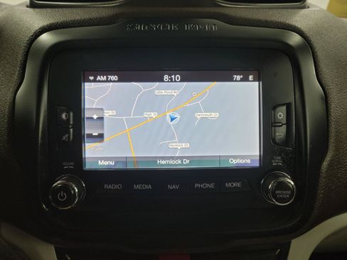 Used 2016 Jeep Renegade Limited AWD/4WD image 18
