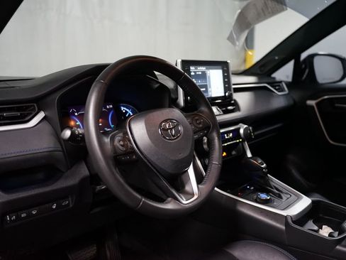 Used 2021 Toyota RAV4 XSE AWD/4WD image 7