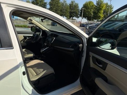 Used 2020 Honda CR-V LX image 25