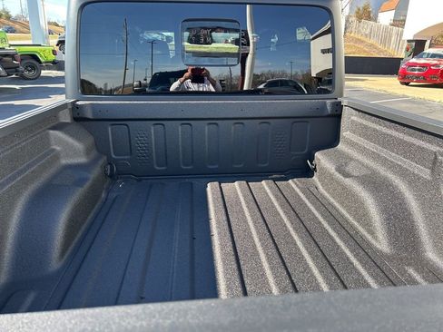 New 2026 Jeep Gladiator Sport AWD/4WD image 9