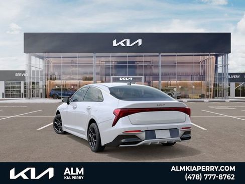 New 2026 Kia K5 LXS FWD image 4