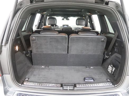 Used 2017 Mercedes-Benz GLS 550 4MATIC image 5