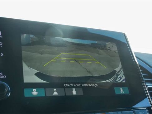 Used 2023 Honda Odyssey Sport image 21