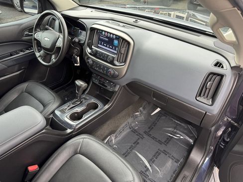 Used 2018 Chevrolet Colorado Z71 w/ Centennial Edition image 17