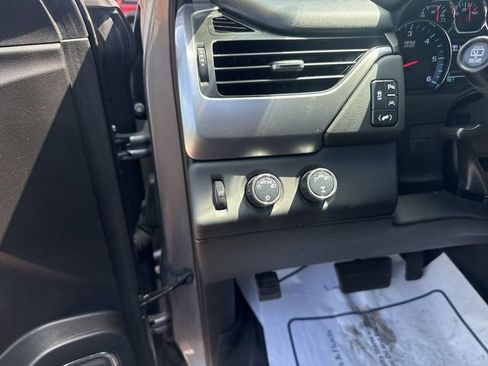 Used 2020 Chevrolet Tahoe LT AWD/4WD image 12