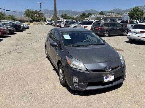 Used 2011 Toyota Prius Two image 3