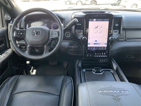Used 2024 RAM 2500 Limited image 16