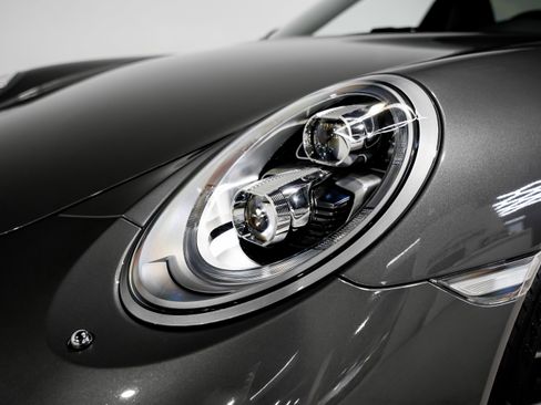 Used 2017 Porsche 911 Targa 4S image 33