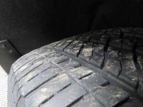 Used 2022 Chevrolet Silverado 1500 High Country w/ Technology Package image 7