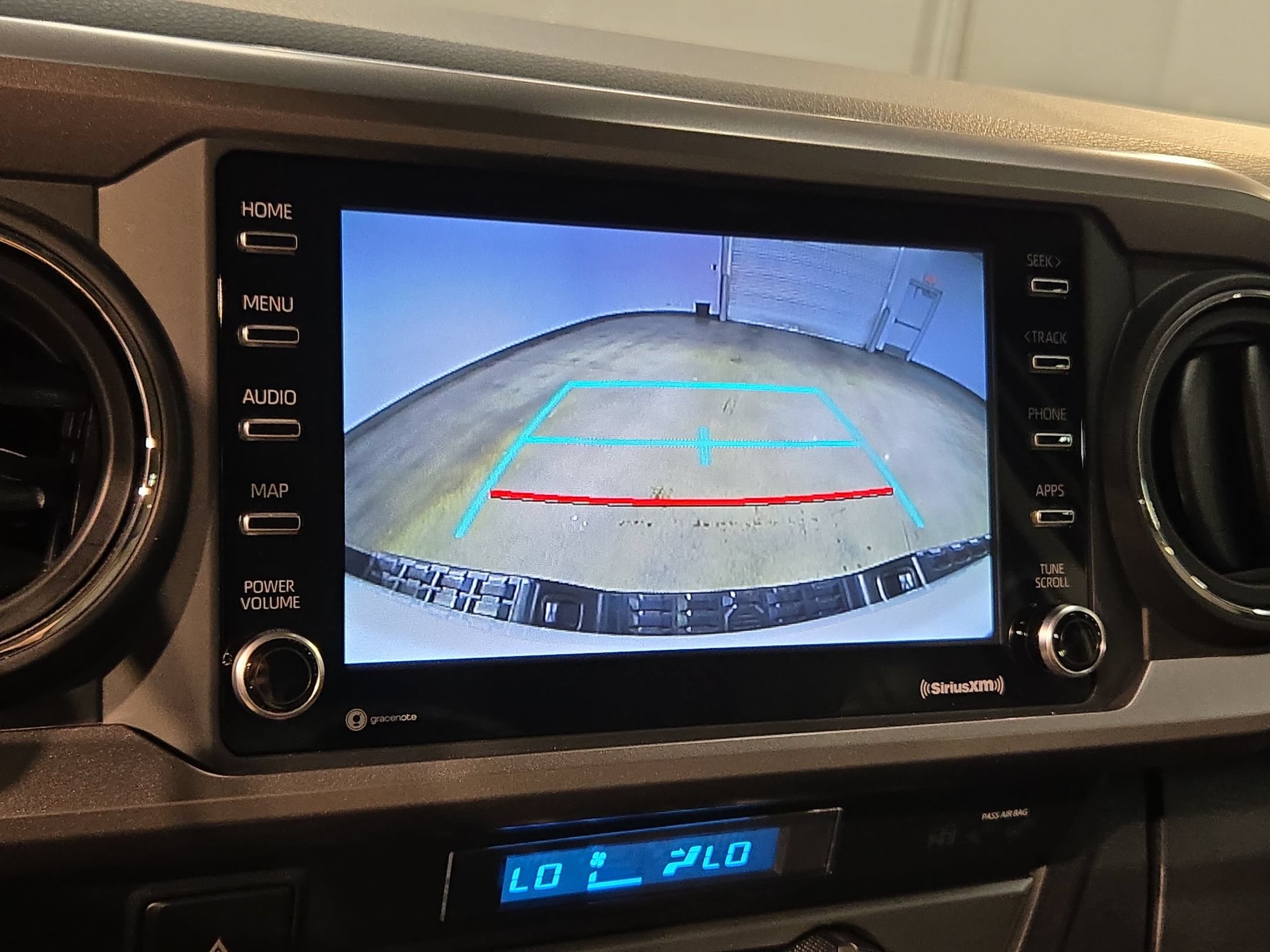 Used 2022 Toyota Tacoma SR5 RWD image 29